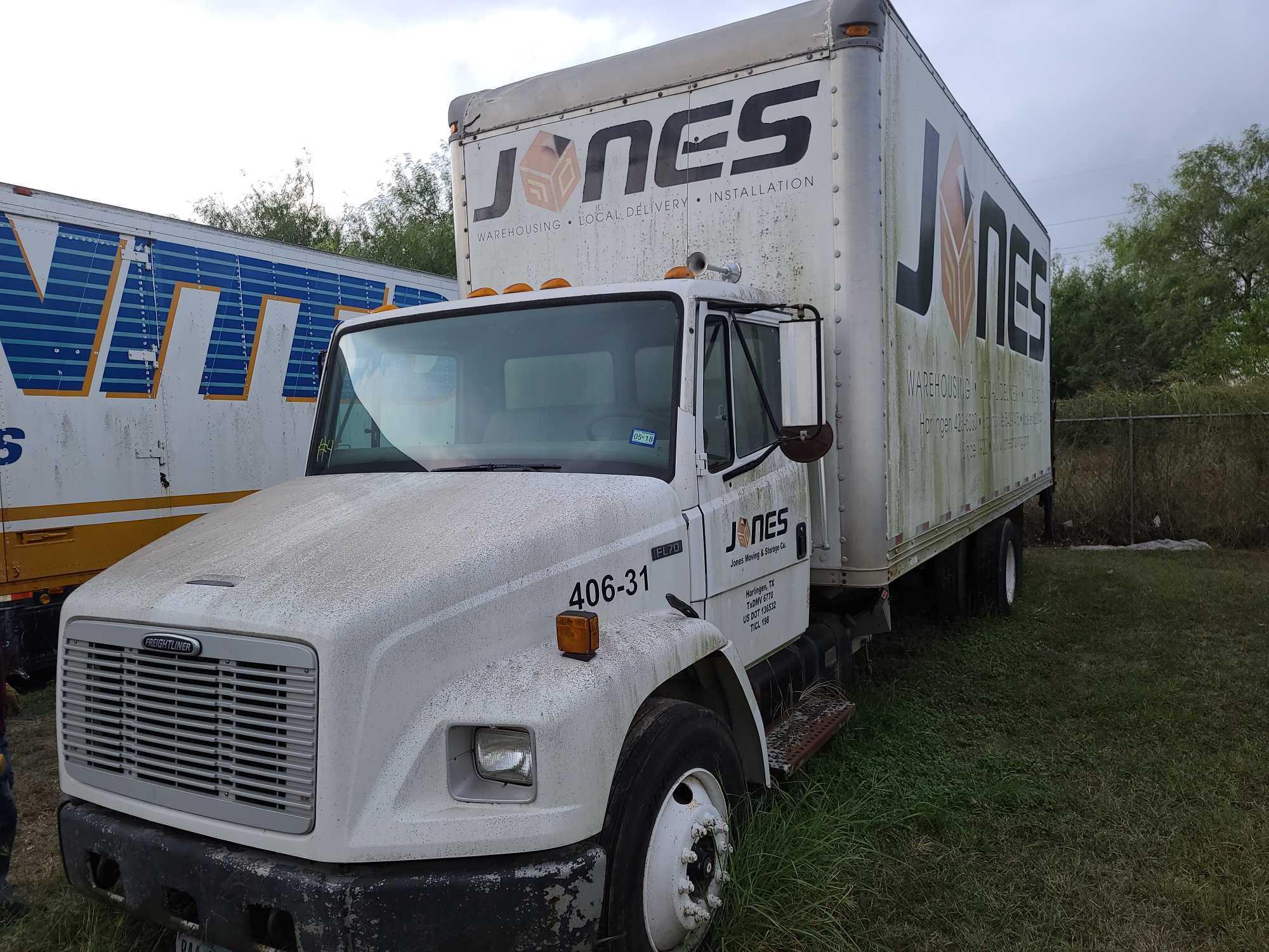 2000 Freightliner FL70 Truck, VIN # 1FV6HFBA3YHG31471