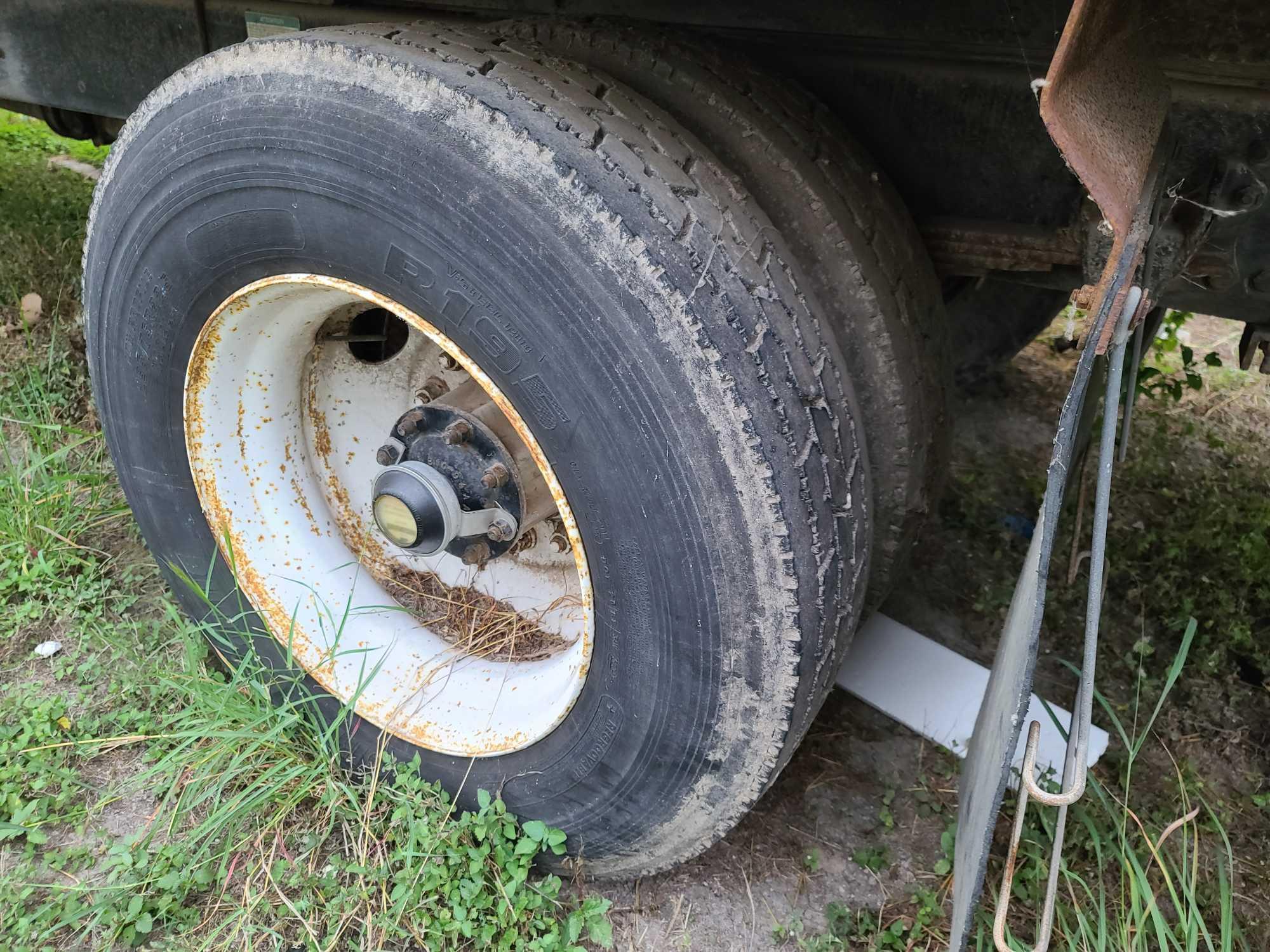 2000 Freightliner FL70 Truck, VIN # 1FV6HFBA3YHG31471