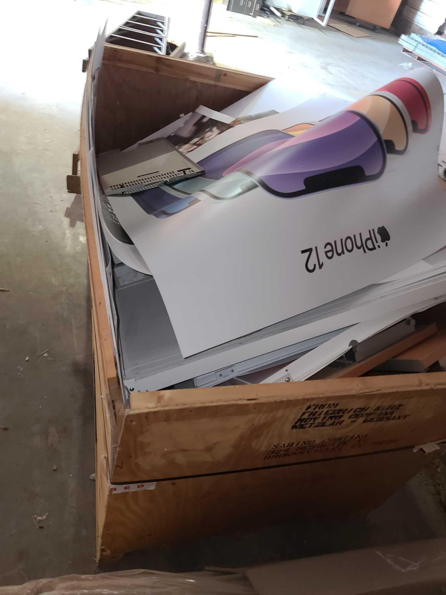 Lot w/Cubical Items & Posters