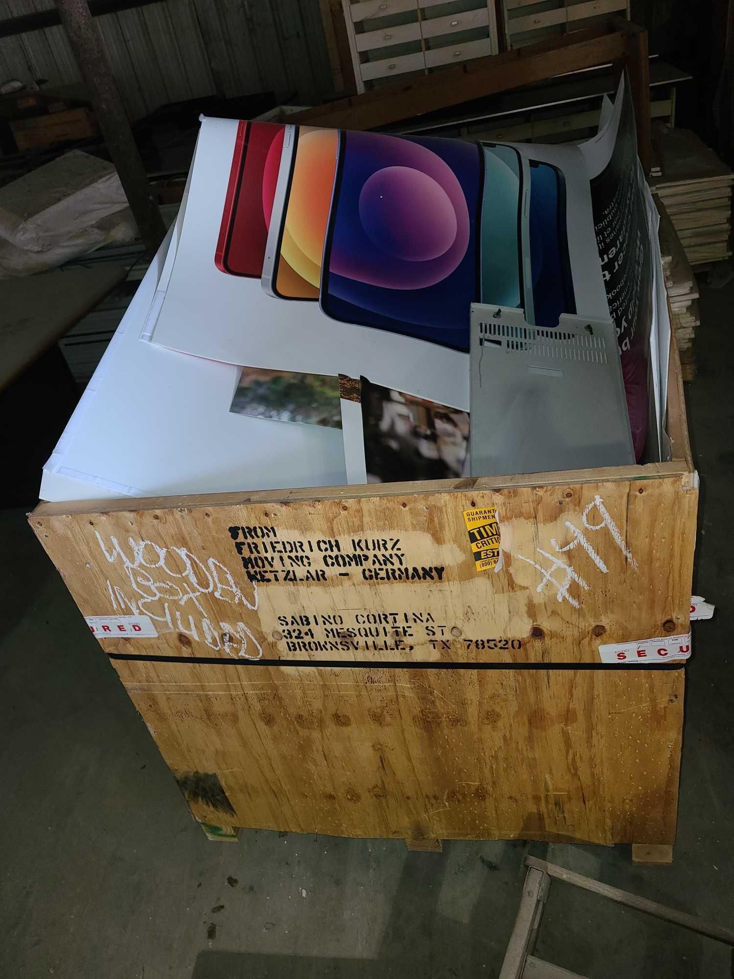 Lot w/Cubical Items & Posters