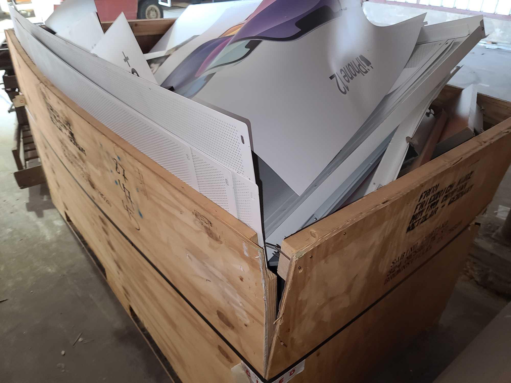 Lot w/Cubical Items & Posters