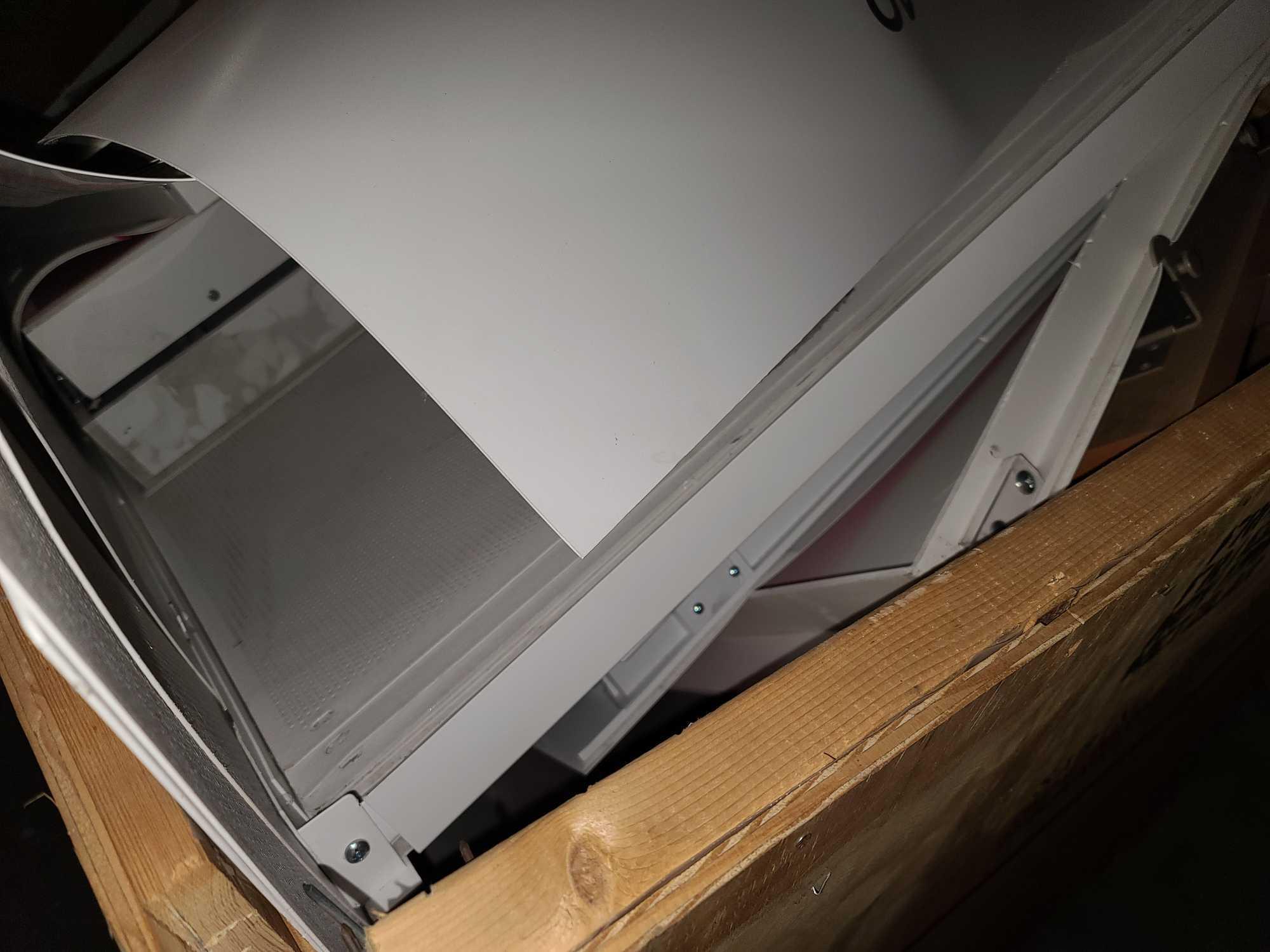 Lot w/Cubical Items & Posters