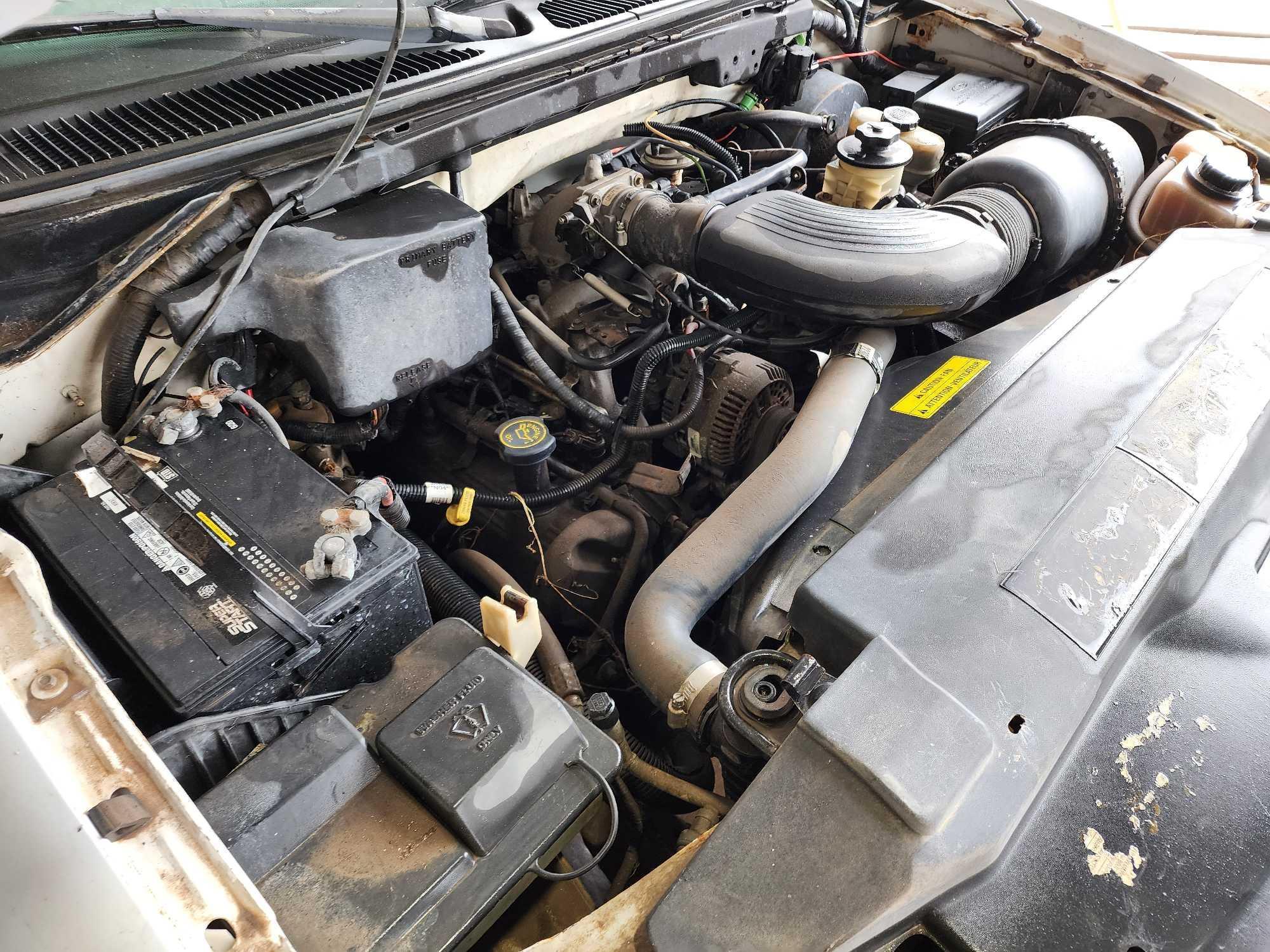 1998 Ford Expedition Multipurpose Vehicle (MPV), VIN # 1FMRU17L2WLB96320