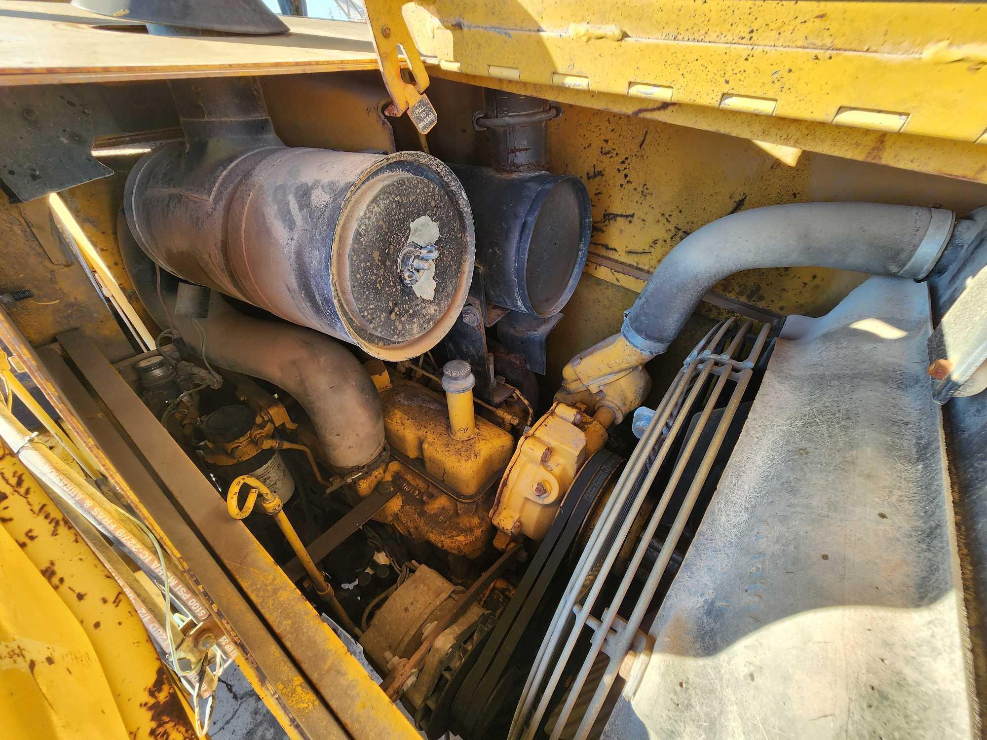 John Deere 300D Backhoe Loader