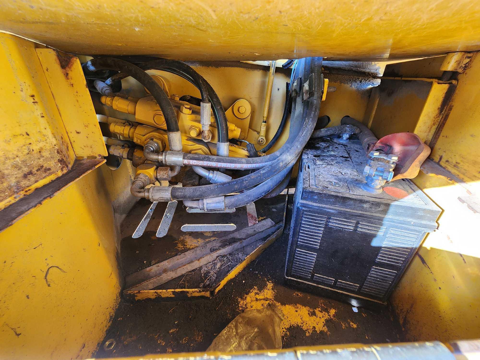 John Deere 300D Backhoe Loader