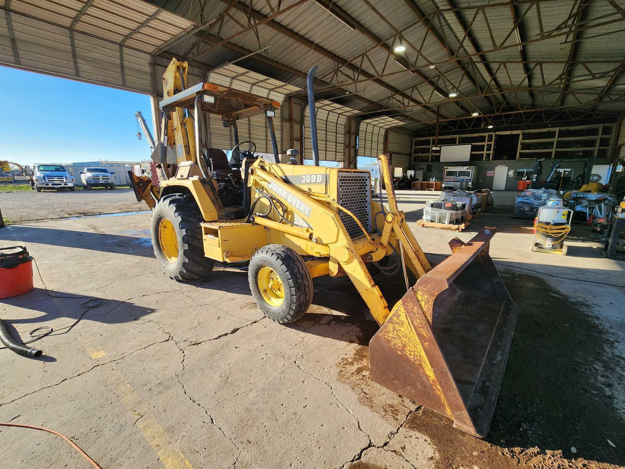 John Deere 300D Backhoe Loader