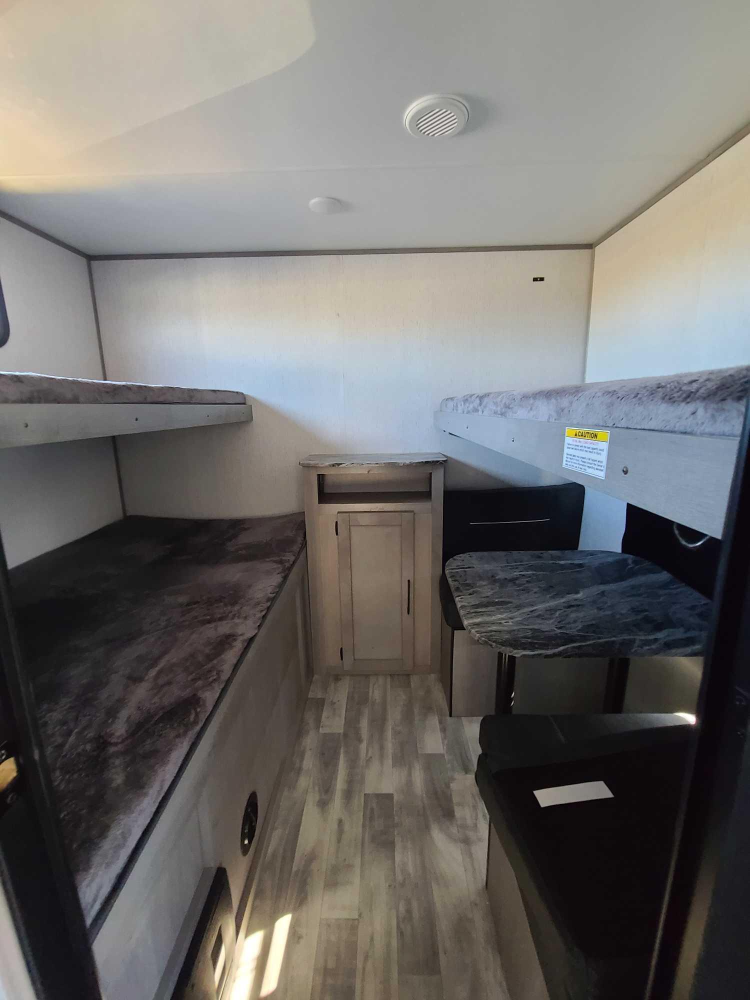 2022 DUTCHMEN KODIAK ULTRALITE 283BHSL RV, VIN # 4YDTKDN28NJ973148 (New/Unused)