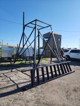 10' Hunting Blind Stand w/ Stair