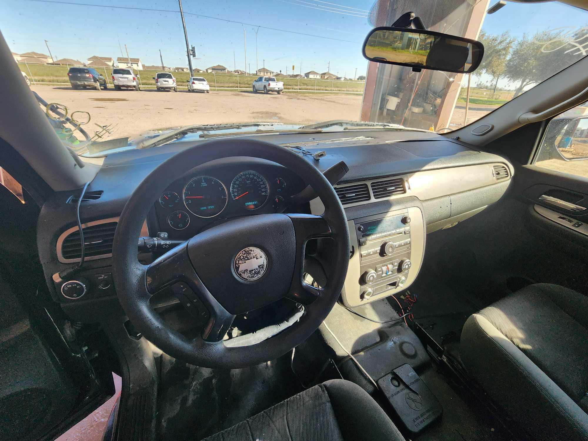 2009 Chevrolet Tahoe Multipurpose Vehicle (MPV), VIN # 1GNEC03089R254905