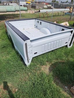 White Ford 4x4 Pickup Truck Bed