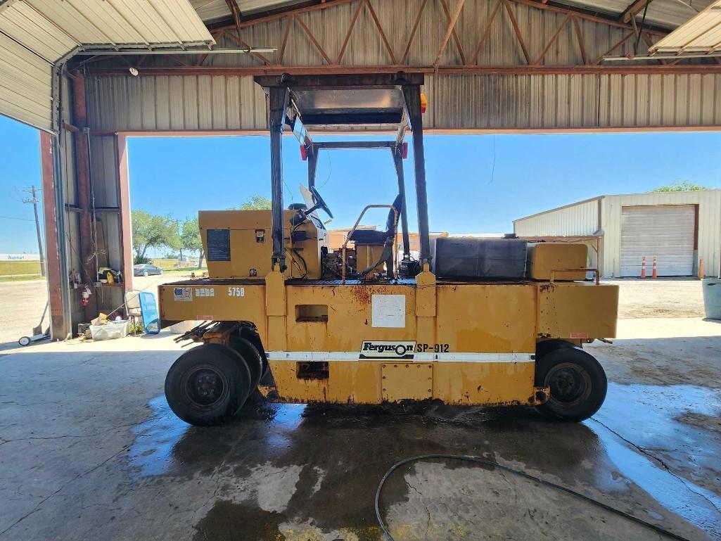 1996 Pneumatic SP-912 Ferguson Roller Compactor