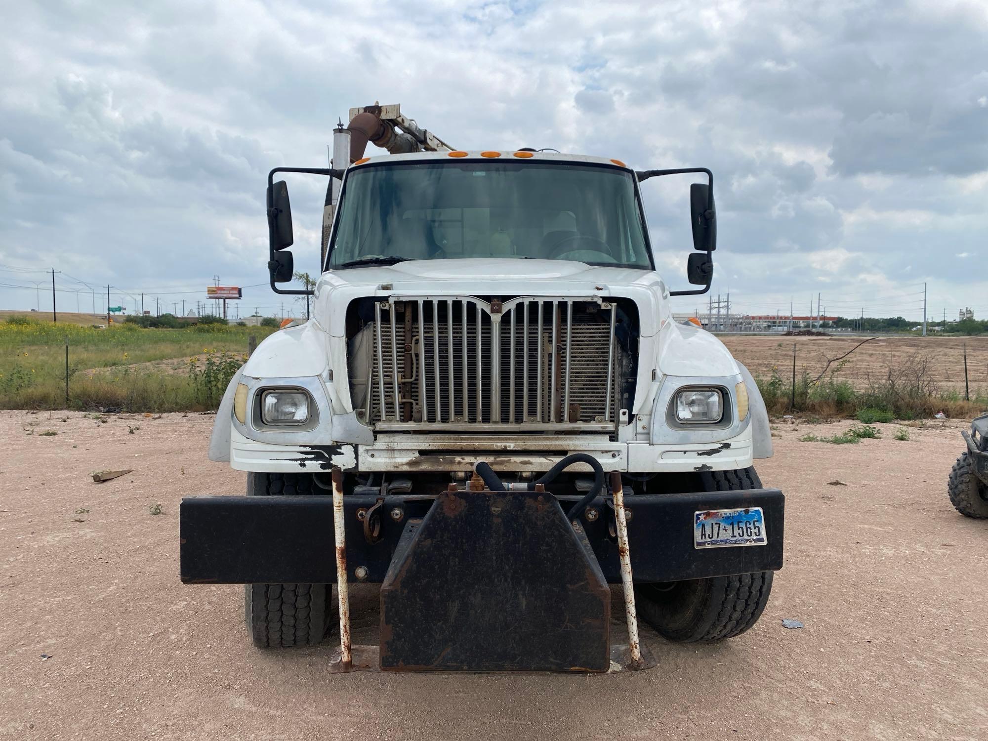 2007 International 7600 Vactor Truck, VIN # 1HTWYSBT67J399378