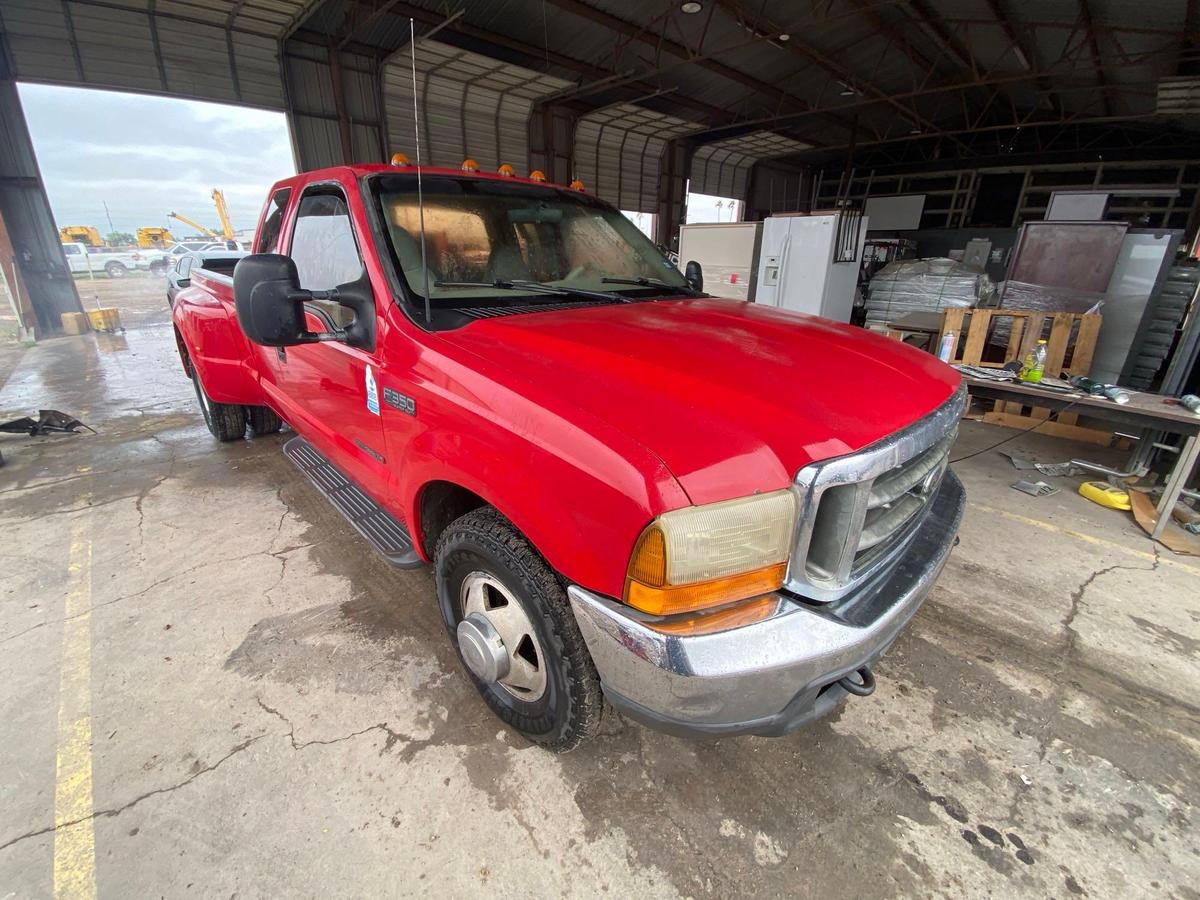 2000 Ford F-350 Pickup Truck, VIN # 1FTWX32F5YEC64855