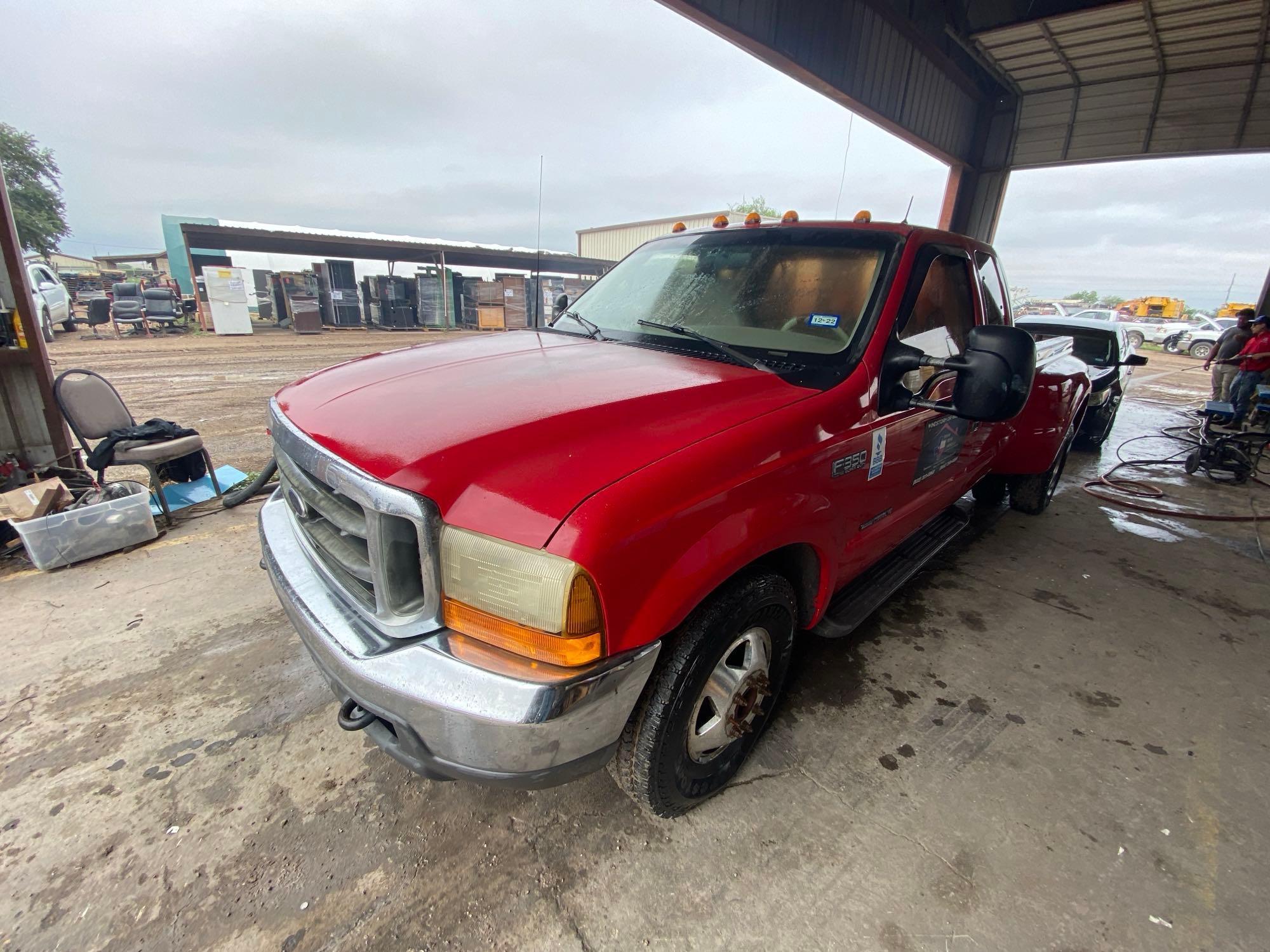 2000 Ford F-350 Pickup Truck, VIN # 1FTWX32F5YEC64855