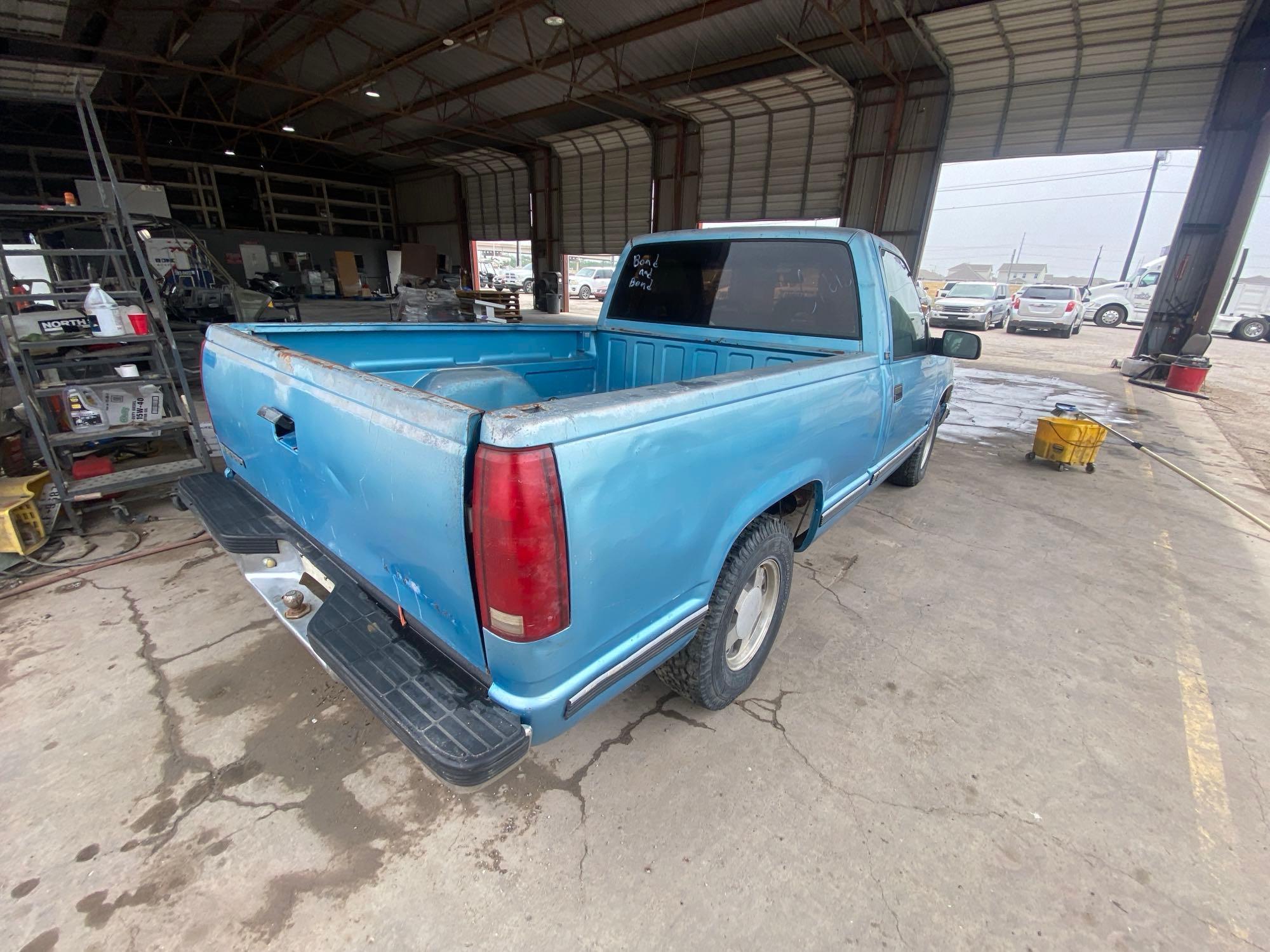 1993 GMC Sierra Pickup Truck, VIN # 1GTDC14H1PZ511978