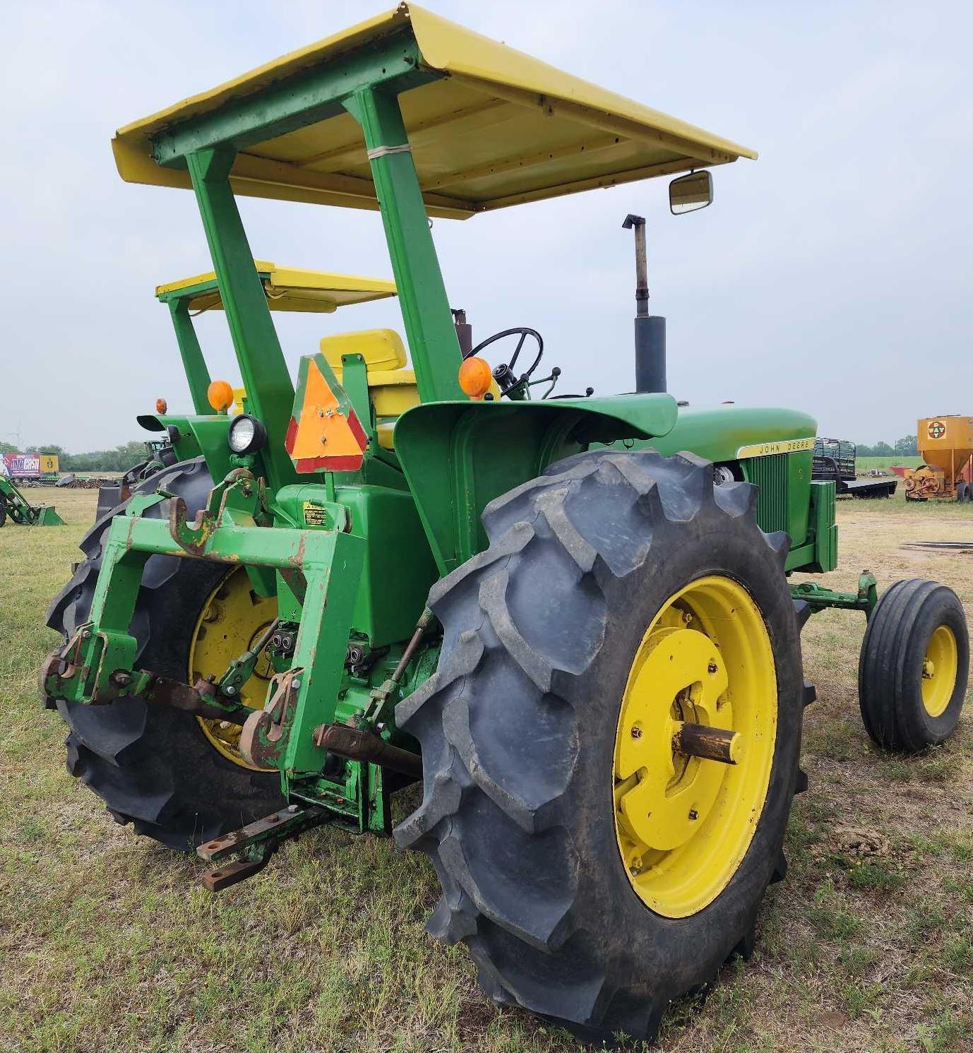 John Deere 4020 2WD Diesel Tractor