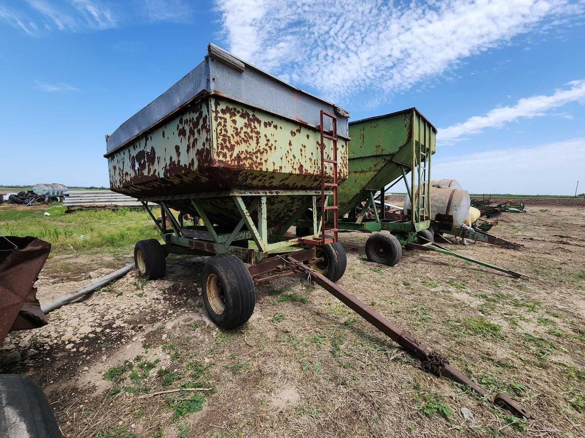 Farm Gravity Wagon