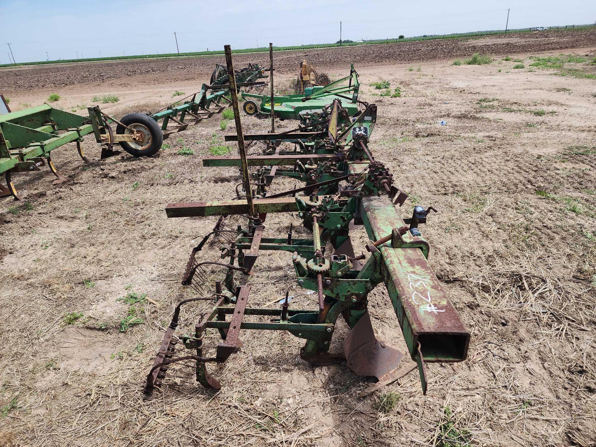 6-Row Bedder