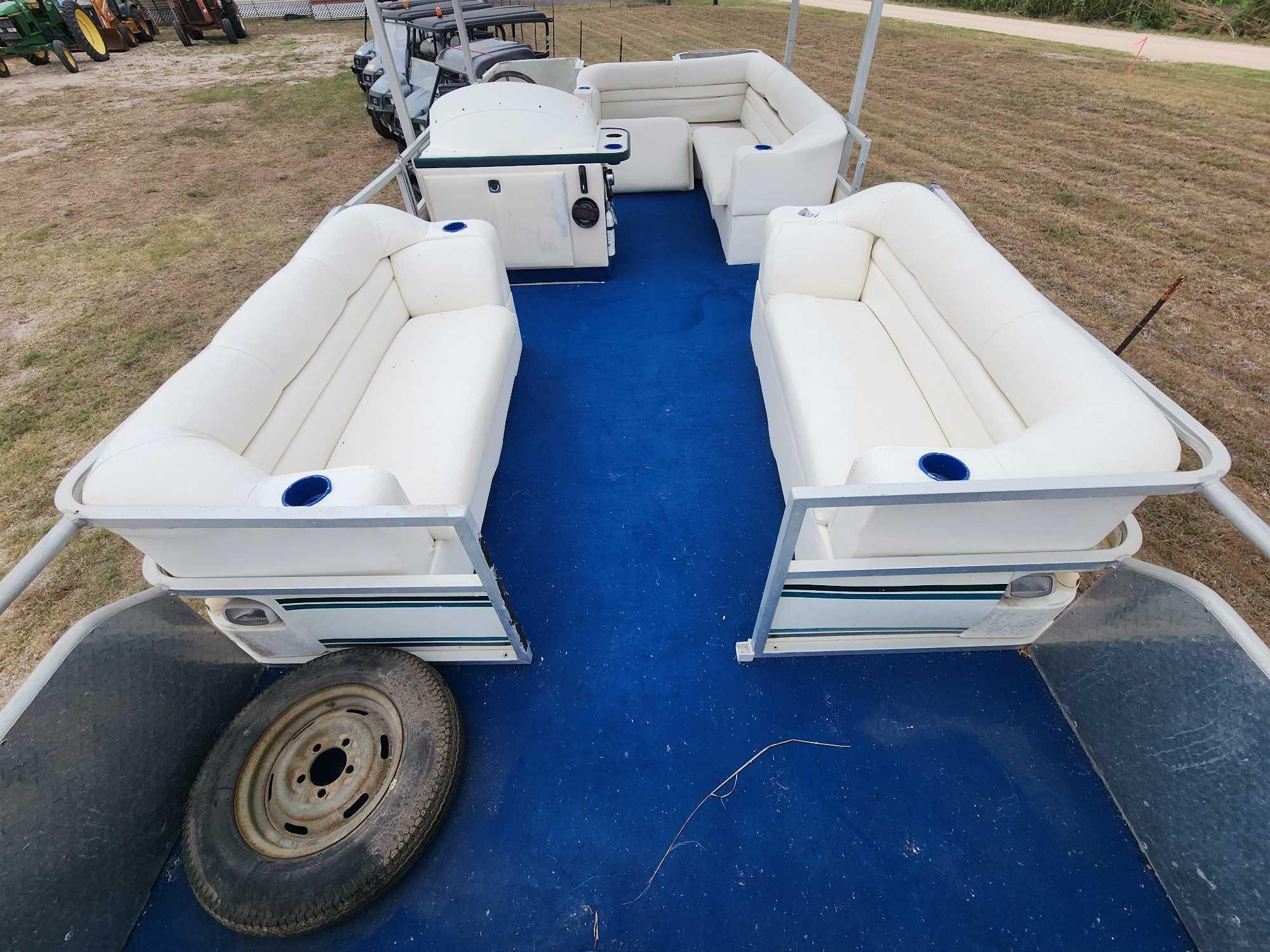 1999 Crest Pontoon Boat, VIN# MAU00690H900 w/2009 Honda 50hp Motor