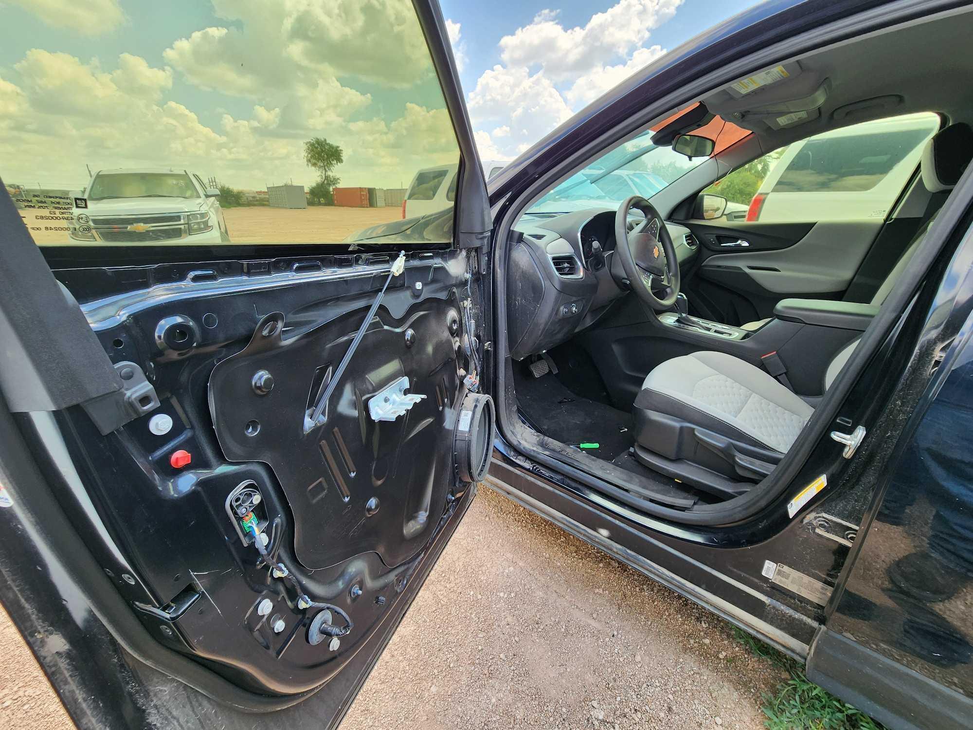 2020 Chevrolet Equinox Multipurpose Vehicle (MPV), VIN # 2GNAXHEV6L6162222