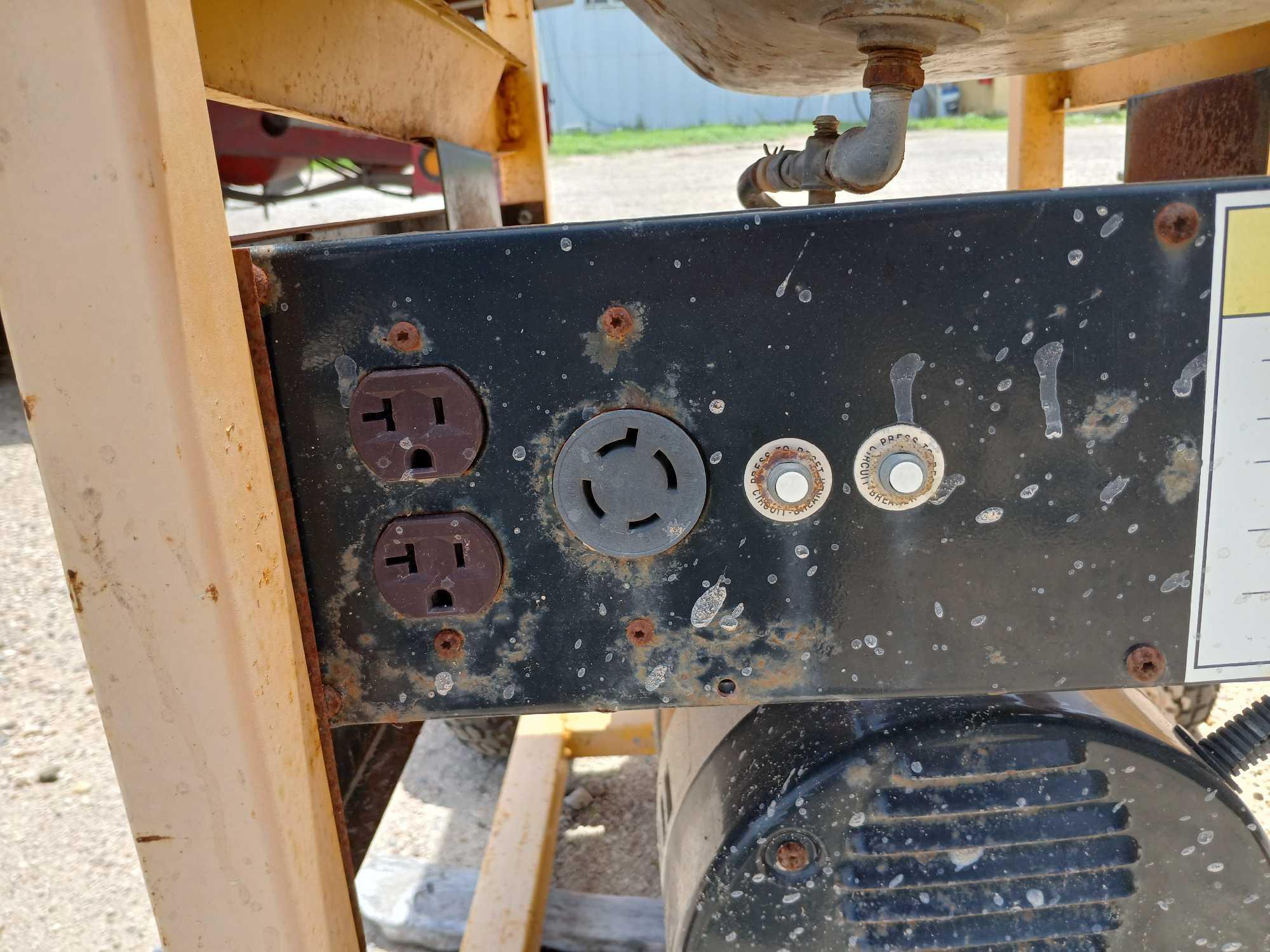 Titan Industrial Generator, Model: TG-6250, Srl# 17827