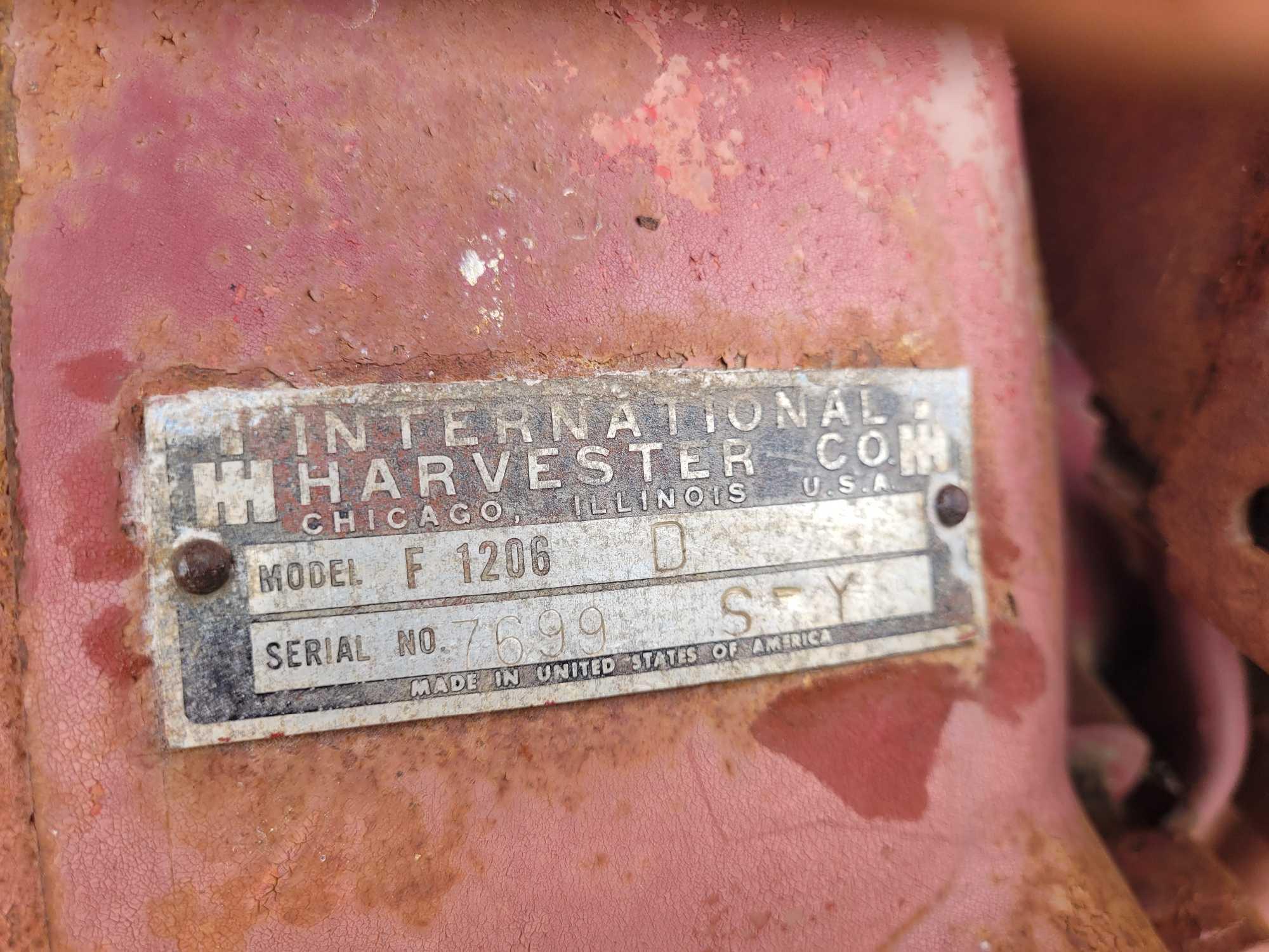 International F-1206 Tractor, Srl. # 7699