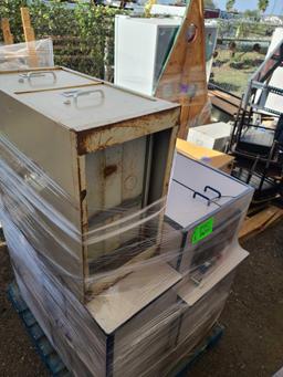 (1) Pallet w/ (1) File Cabinet, Play and Pretend Kitchen