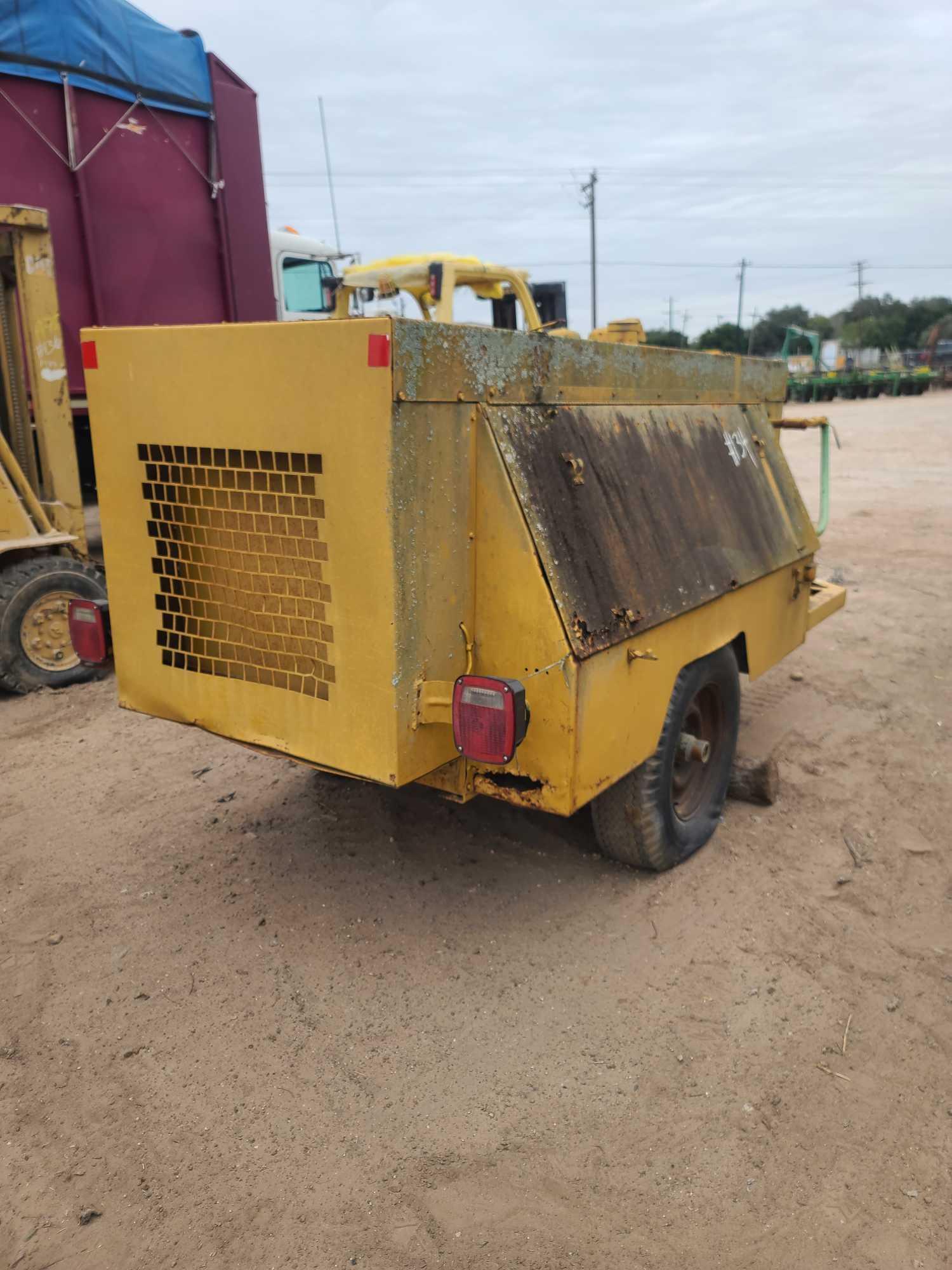 Trailer Mounted Air Compressor *RECEIPT SERVES AS BILL OF SALE