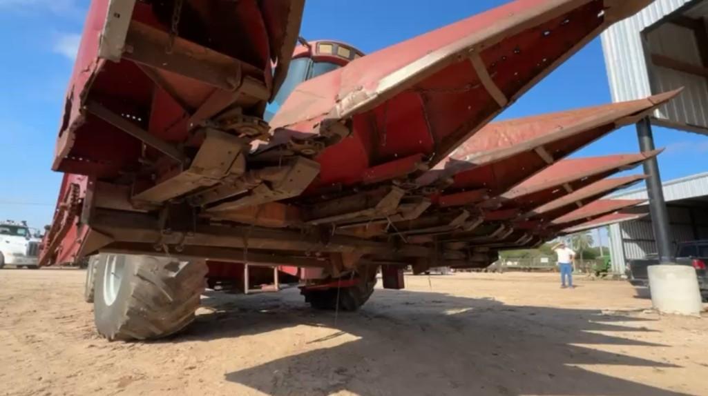 1998 CASE IH 2388 COMBINE/CORN HEADER