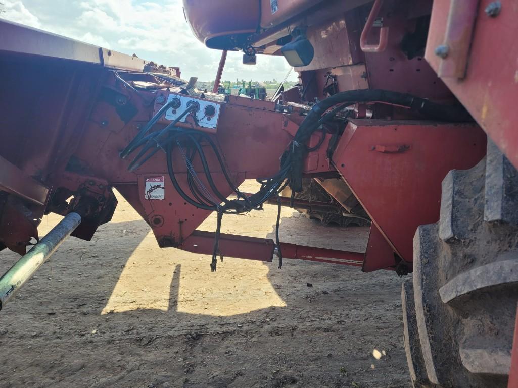 1998 CASE IH 2388 COMBINE/CORN HEADER
