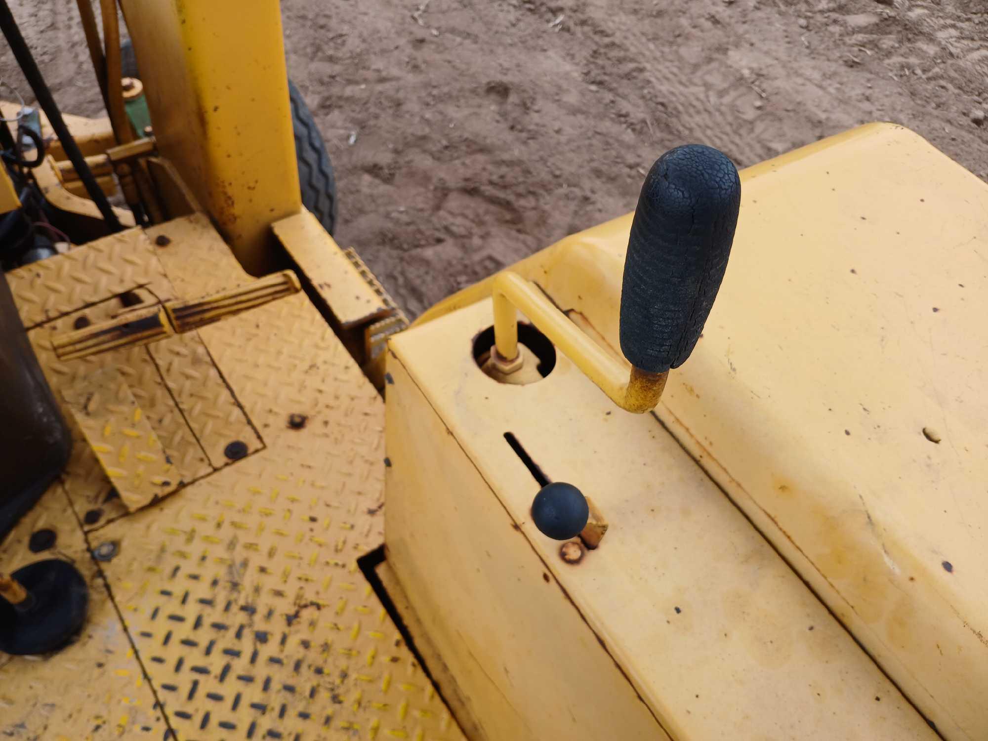 John Deere 310 Backhoe Loader, Srl.#286622T, *RECEIPT SERVES AS BILL OF SALE