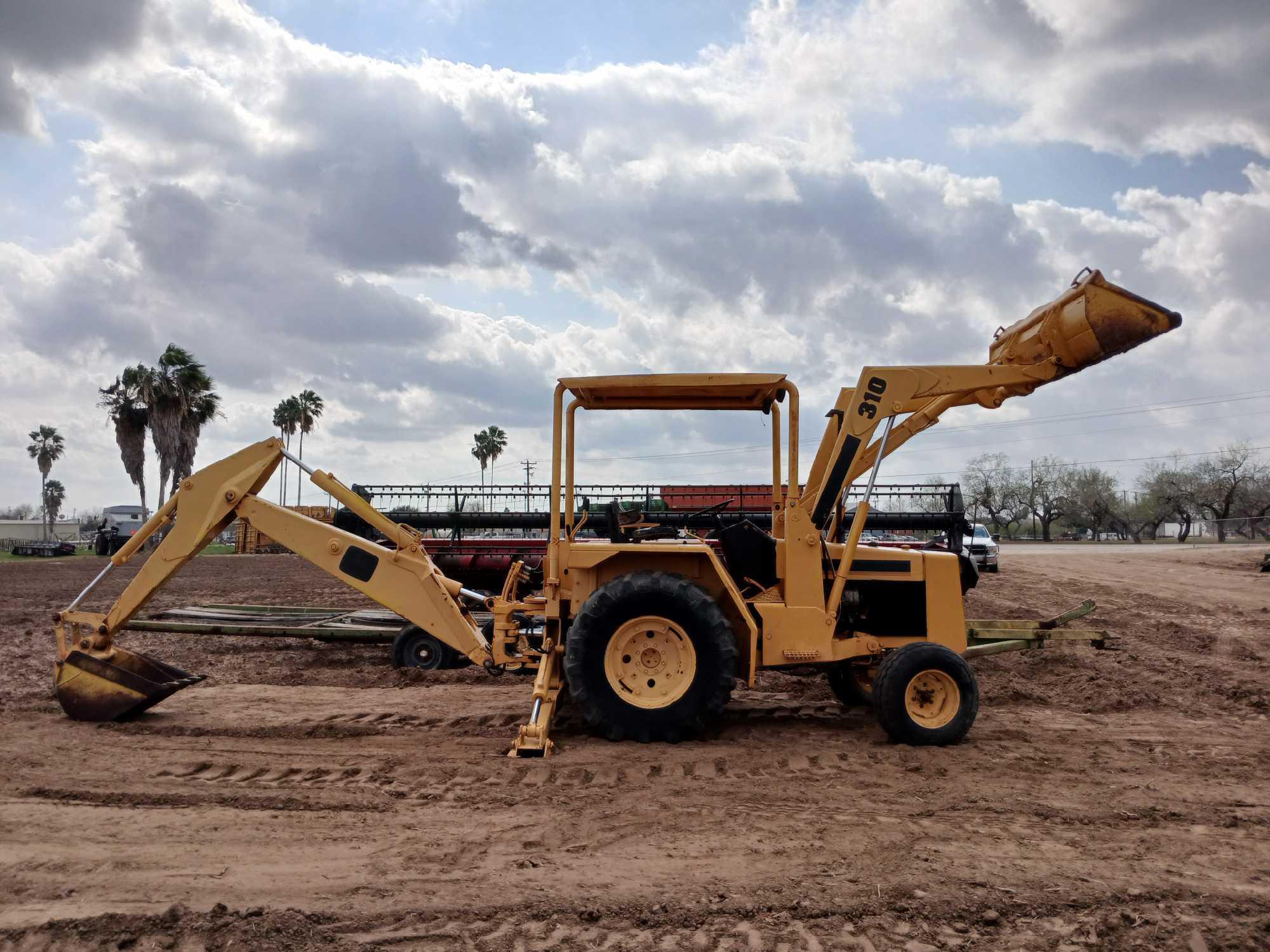 John Deere 310 Backhoe Loader, Srl.#286622T, *RECEIPT SERVES AS BILL OF SALE