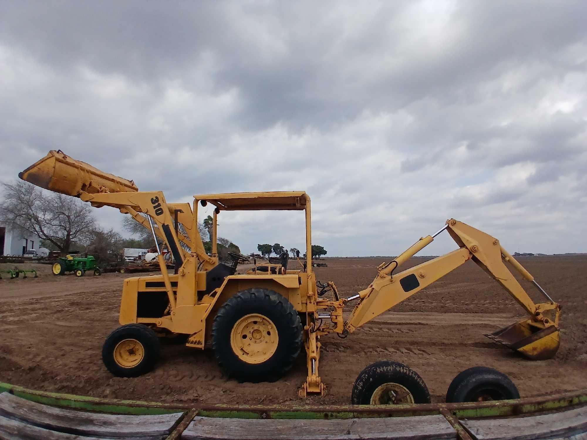 John Deere 310 Backhoe Loader, Srl.#286622T, *RECEIPT SERVES AS BILL OF SALE