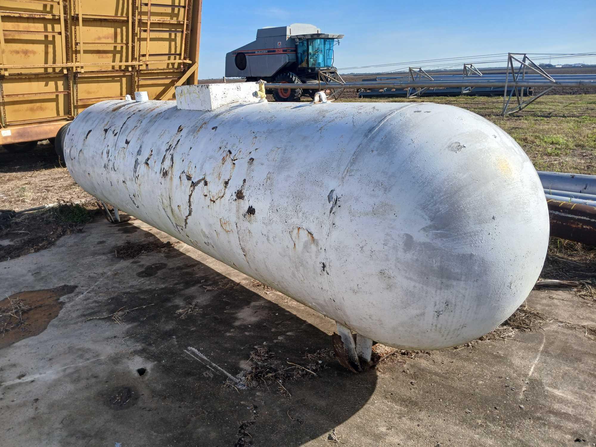1000 Gal. Propane Tank