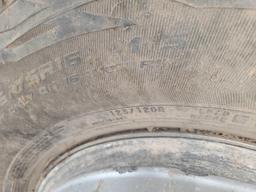 Group of Various Vehicle Tires & (1) Tire Rim