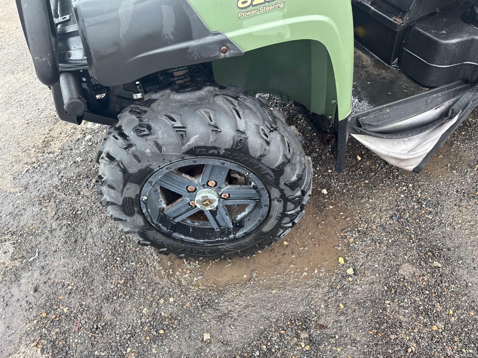 John Deere 825i E Gas 4x4 XUV UTV, P.I.N. #1M0825GELGM116824