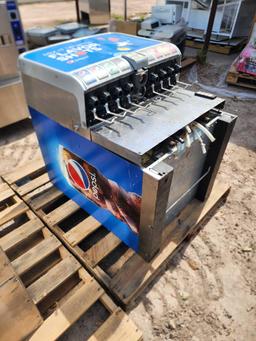 Cornelius Commercial Ice and Beverage Dispenser, Srl# 62A1536ED010 on Pallet
