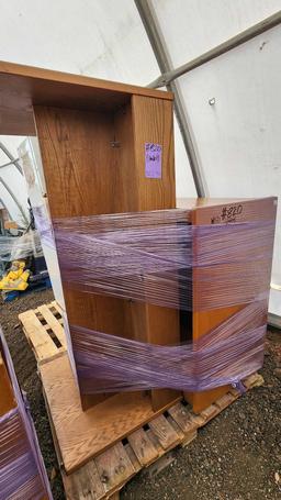 (1) Wood Office Desk, (1) Bookcase on Pallet