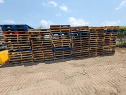 6 Rows of Wooden Pallets