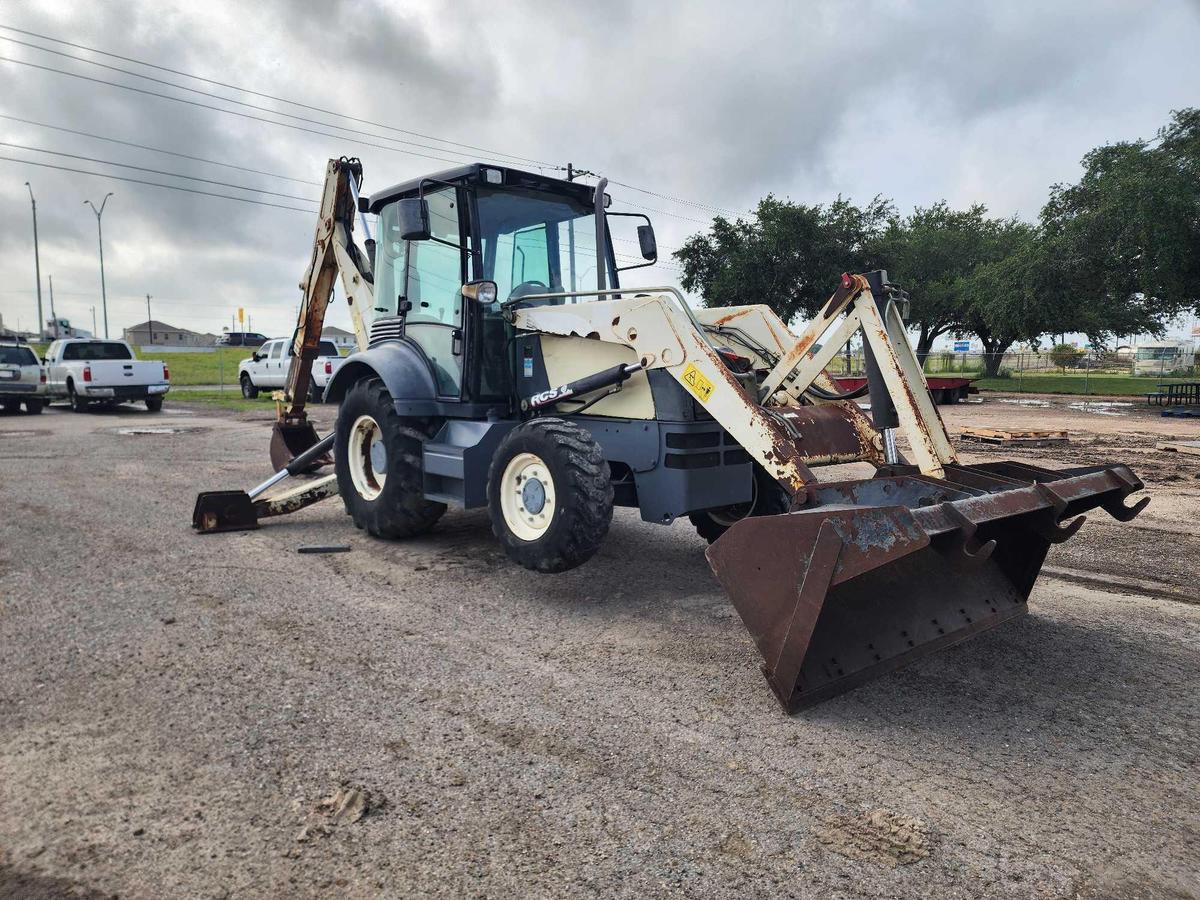 Terex 760 Xtendahoe 4x4 Backhoe, Enclosed Cab, Model# CM7626