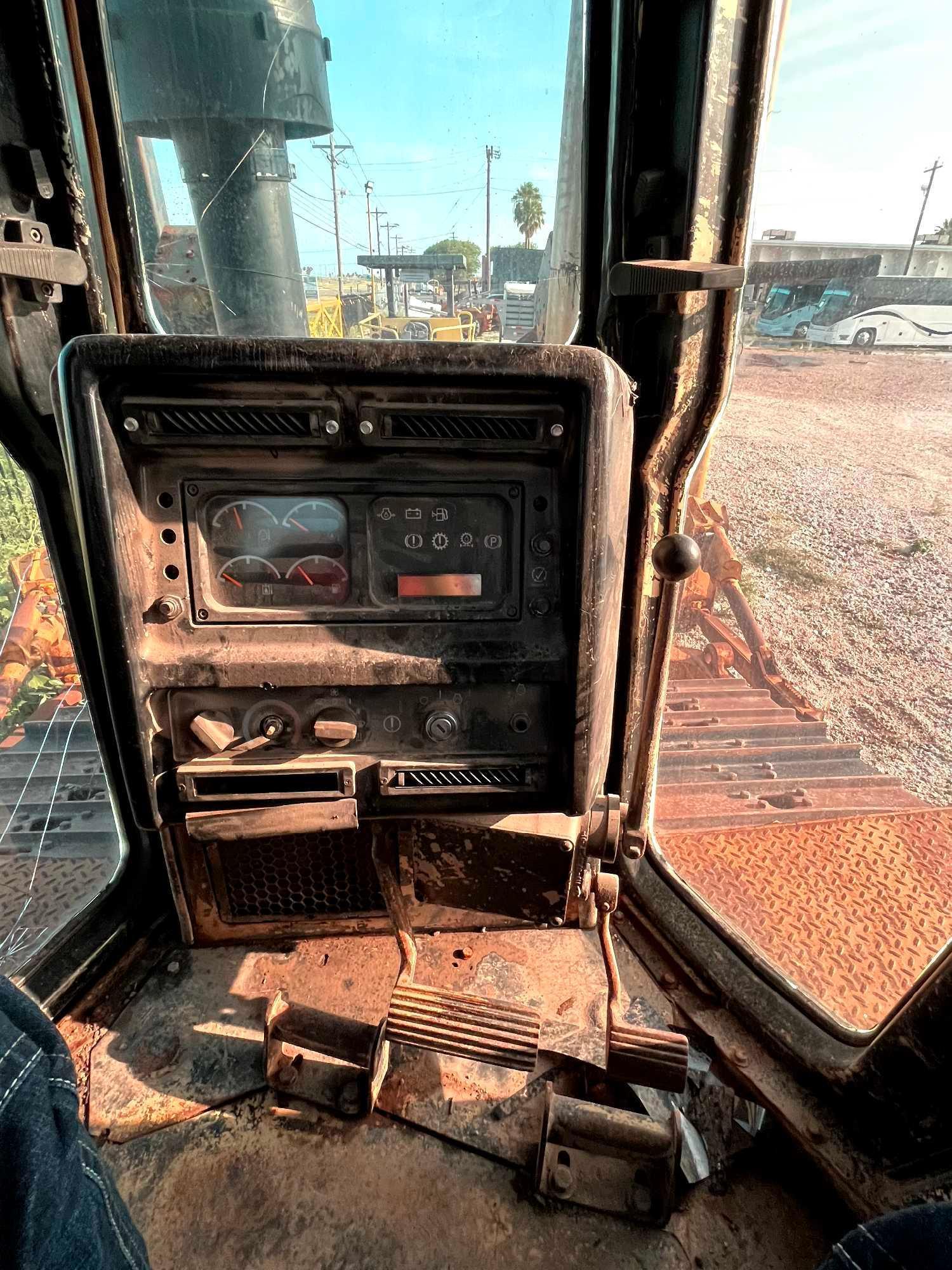 2002 Caterpillar D6R Bulldozer *OFFSITE: EDINBURG, TX