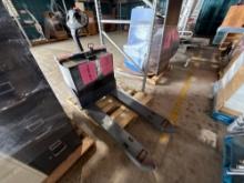 (1) Toyota 8HBW23 Electric Pallet Jack, Srl.#8HBW23-33058
