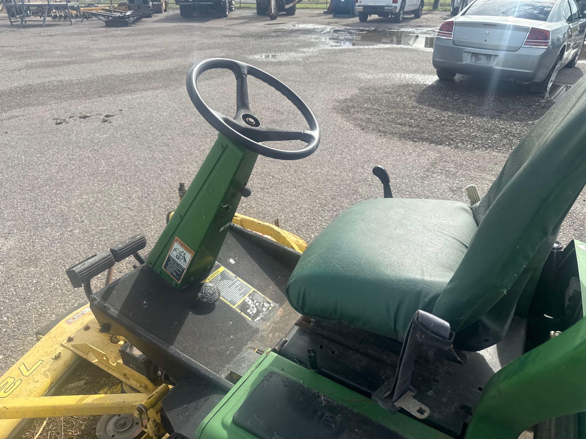 John Deere F911 Front Mount Riding Mower