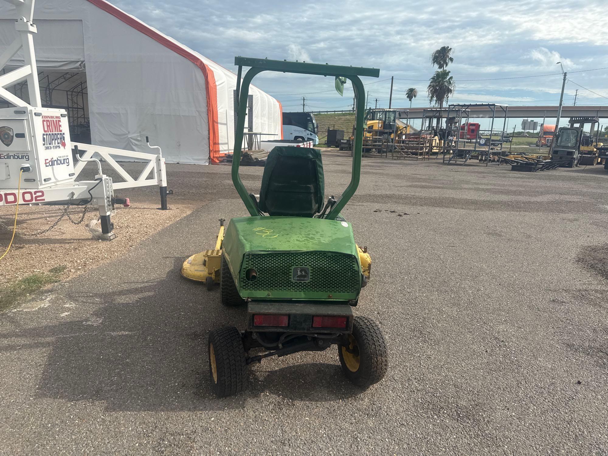 John Deere F911 Front Mount Riding Mower