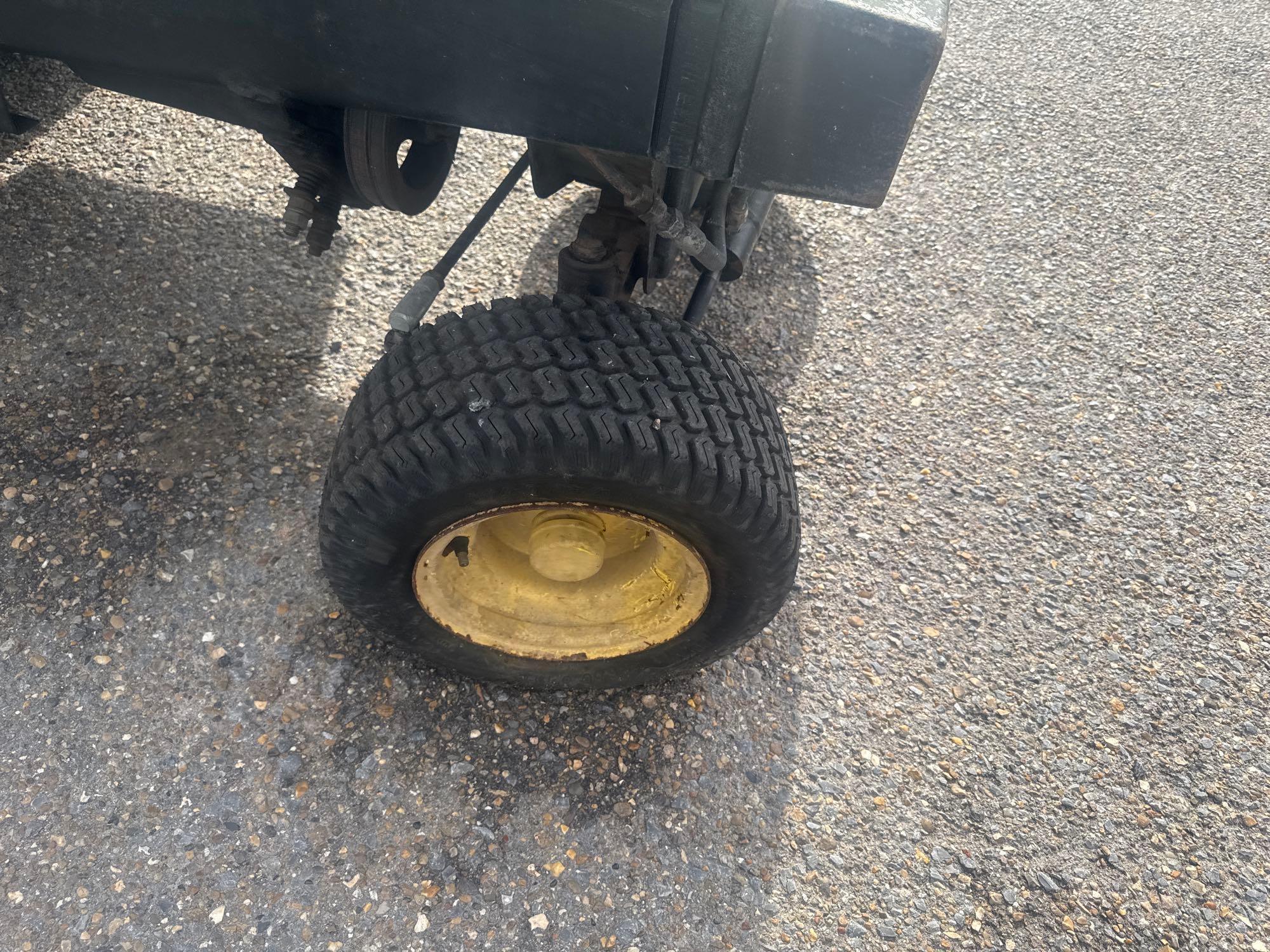John Deere F911 Front Mount Riding Mower