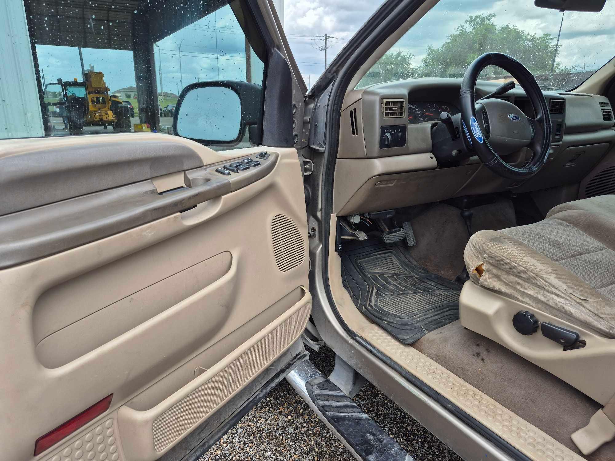 2002 Ford F-250 Pickup Truck, VIN # 1FTNW21F22EC31569