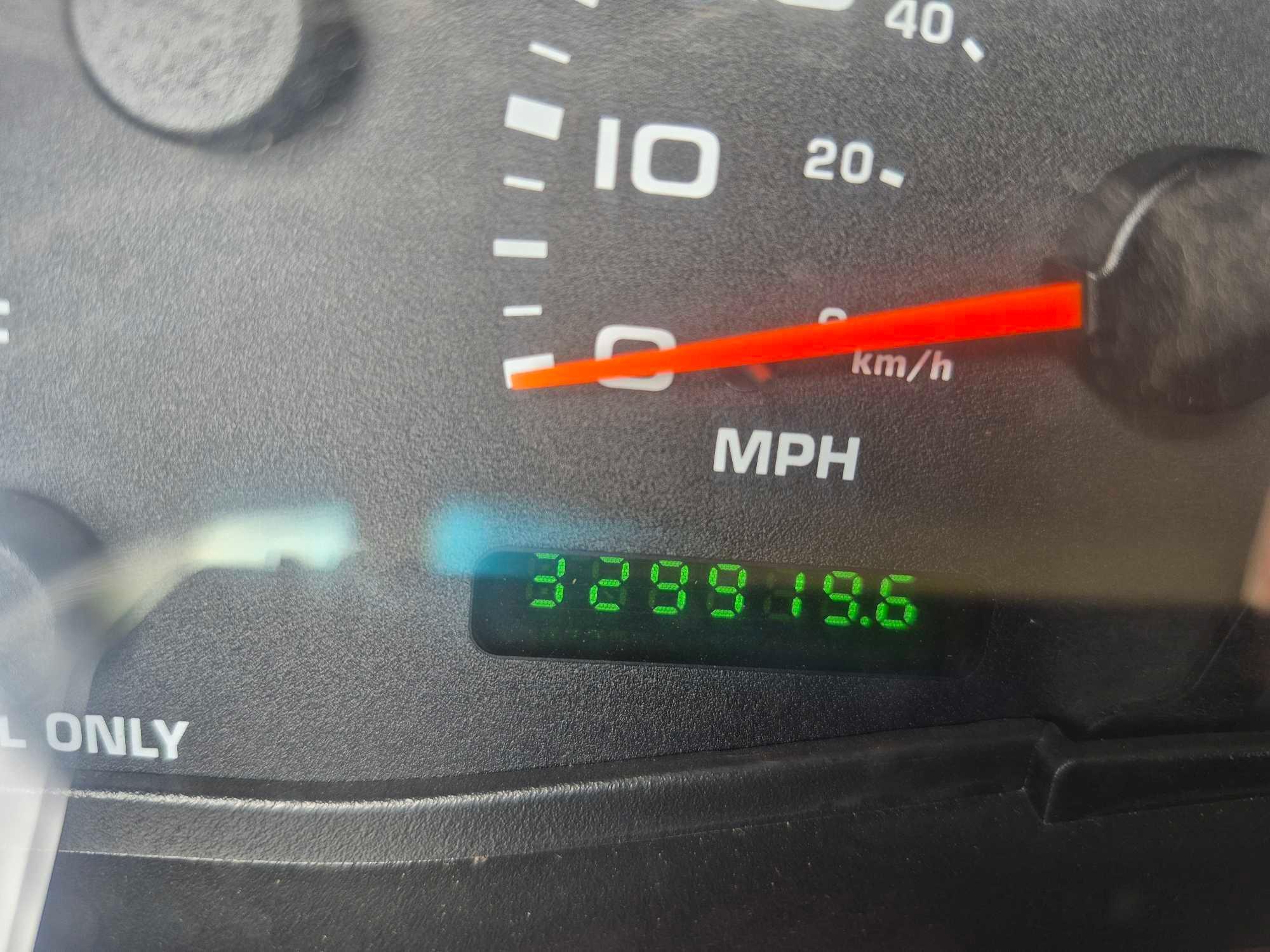 2002 Ford F-250 Pickup Truck, VIN # 1FTNW21F22EC31569