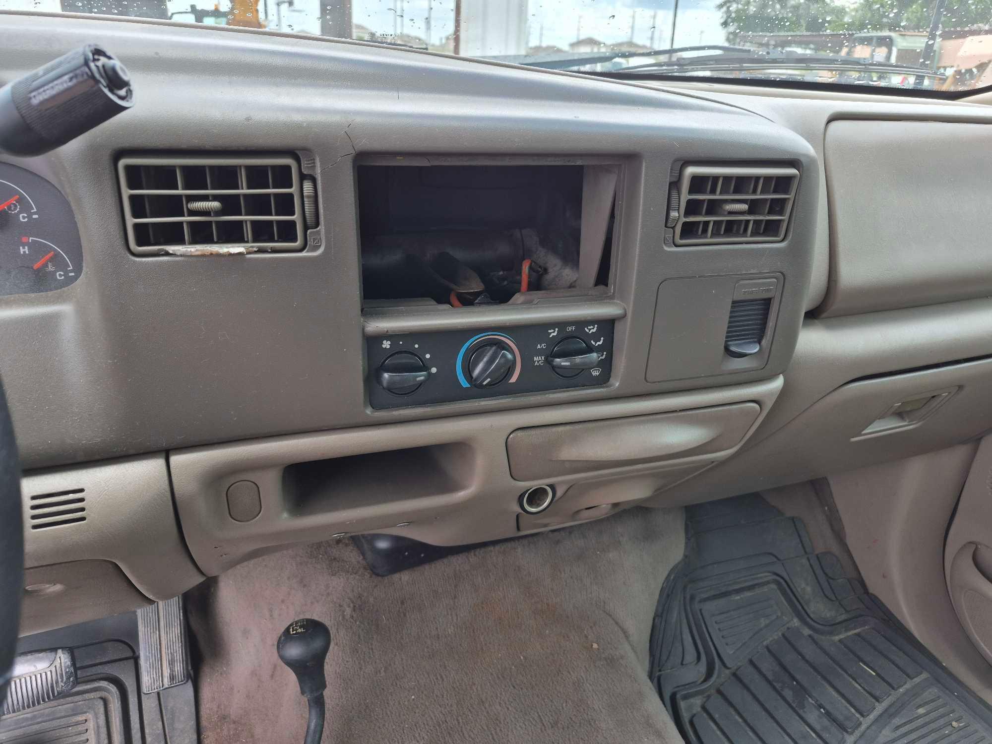 2002 Ford F-250 Pickup Truck, VIN # 1FTNW21F22EC31569