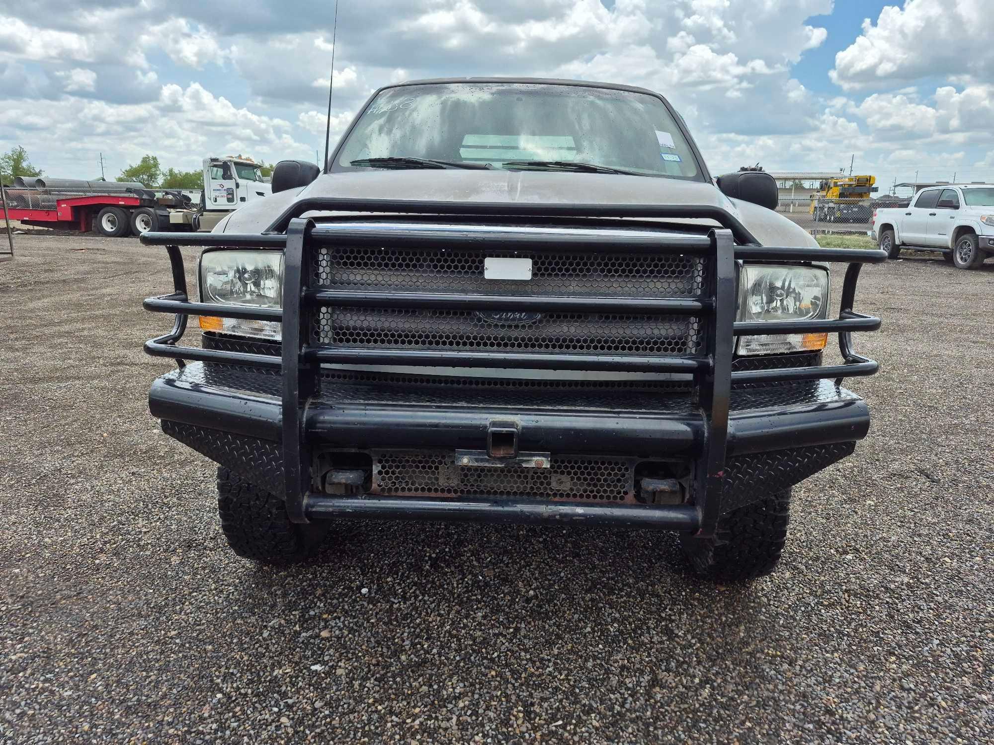 2002 Ford F-250 Pickup Truck, VIN # 1FTNW21F22EC31569