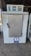(1) Polar Temp Ice Merchandiser
